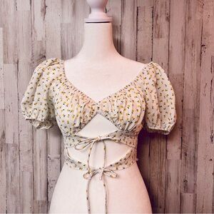 Princess Polly Yellow Floral Tie Back Crop Top | Puff Sleeve | S